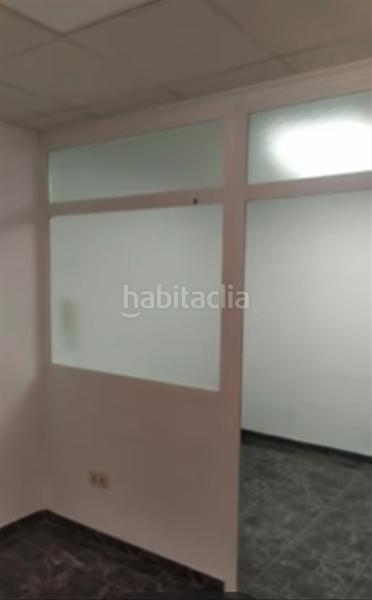 Foto 382b958c-f162-4fd6-a2d1-c4e16b4a35dd. Rent business premise in L´Eixereta Burjassot