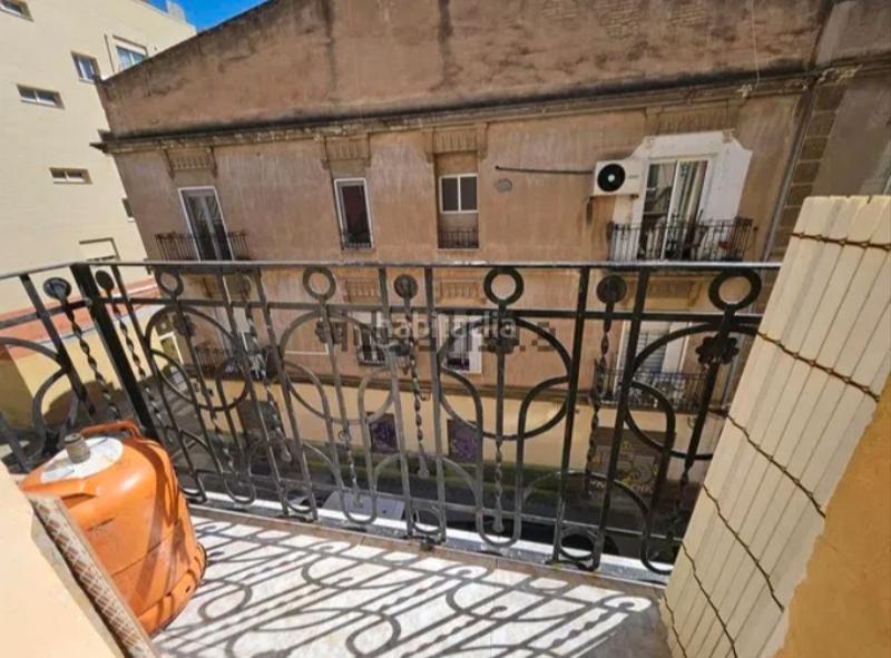 Foto 49fe21d0-89d9-43eb-94b2-03db5007c6b4. Alquiler piso  sin amueblar en zona olivereta en Valencia