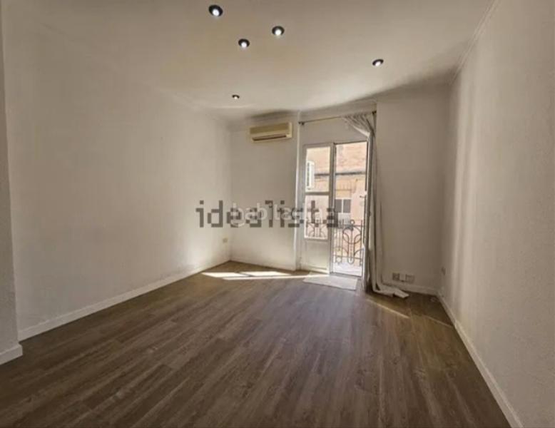 Foto dd6b2de2-9c87-42ec-8b4e-1a0e0d1b25b2. Location appartement dans Nou Moles Valencia