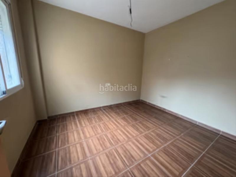 Foto 1872d999-a691-4a67-8a31-d7863cd60161. Location chalet avec parking piscine dans Serra