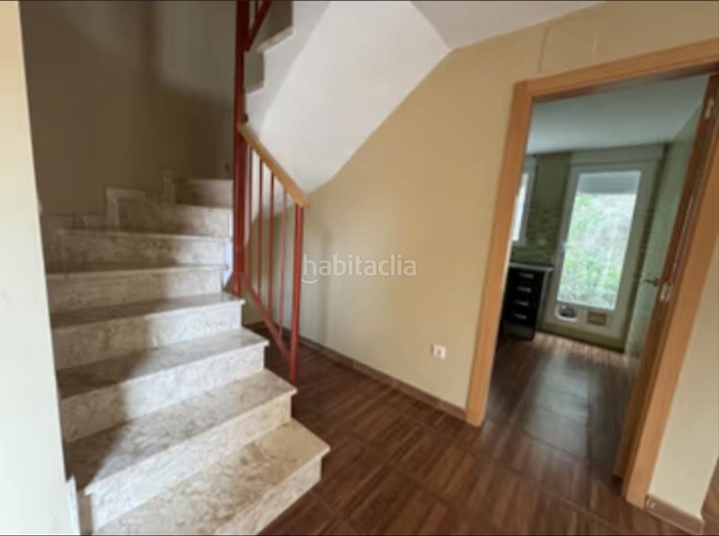 Foto 80f6f96d-f864-4e22-b697-c420613465f3. Affitto chalet con parcheggio piscina in Serra