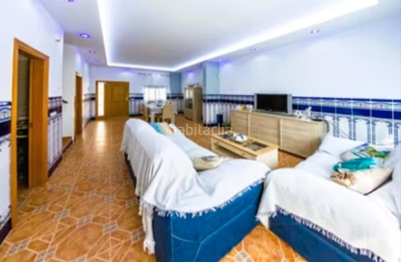 Foto 9f508db9-0808-4960-82db-1e79ae6085b2. Chalet dans El Perellonet Valencia