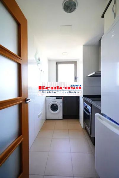 Foto 0865b3e9-5a2a-4516-a681-f1b260c90c38. Apartament amb calefacció piscina a Parc Central Torrent