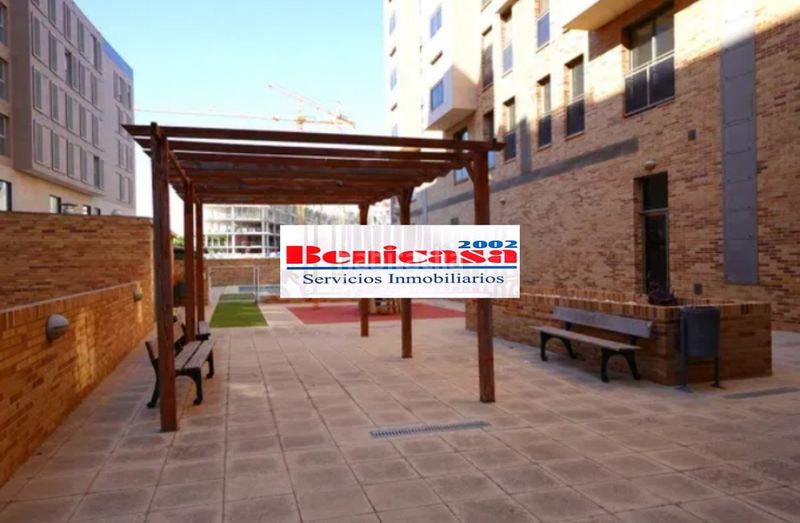Foto b46182f2-6010-4ab7-a9aa-fe8bda9c6b28. Apartament amb calefacció piscina a Parc Central Torrent