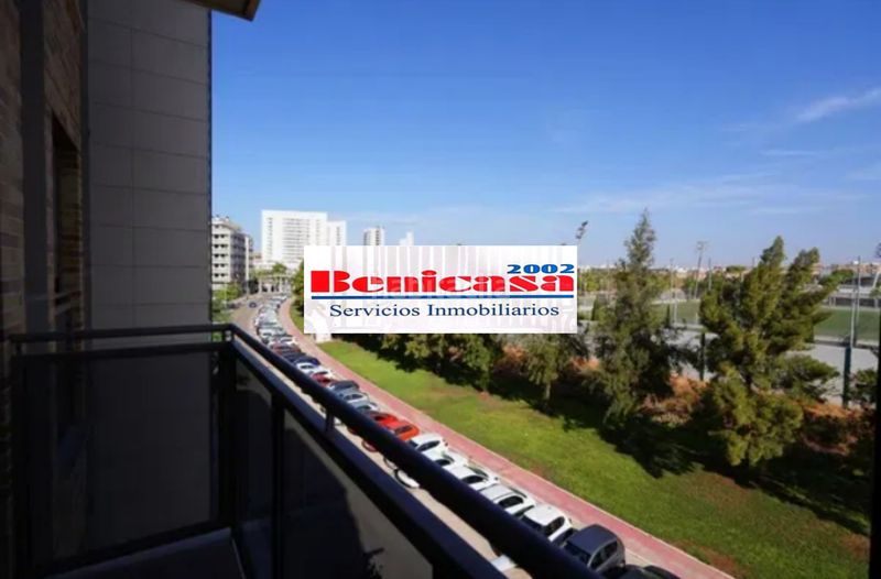 Foto d0122a40-4a1d-48a5-808f-b356e0af1146. Apartament amb calefacció piscina a Parc Central Torrent
