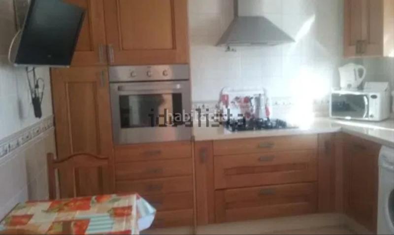 Foto 5df7960c-792d-4b08-a74c-8b7404e90c1f. Xalet amb aparcament piscina a Parque de la Bombilla Llíria