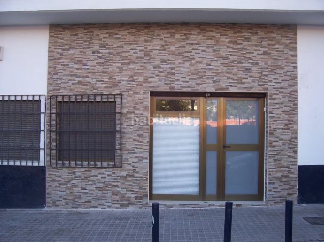 Foto 58fa23ce-47f6-4a61-bd1e-05ff1cf5c1d7. Local comercial a Benimàmet Valencia