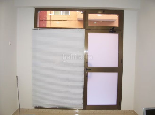 Foto 9470f0be-b86a-4c76-8ffc-05226515aff6. Local comercial a Benimàmet Valencia
