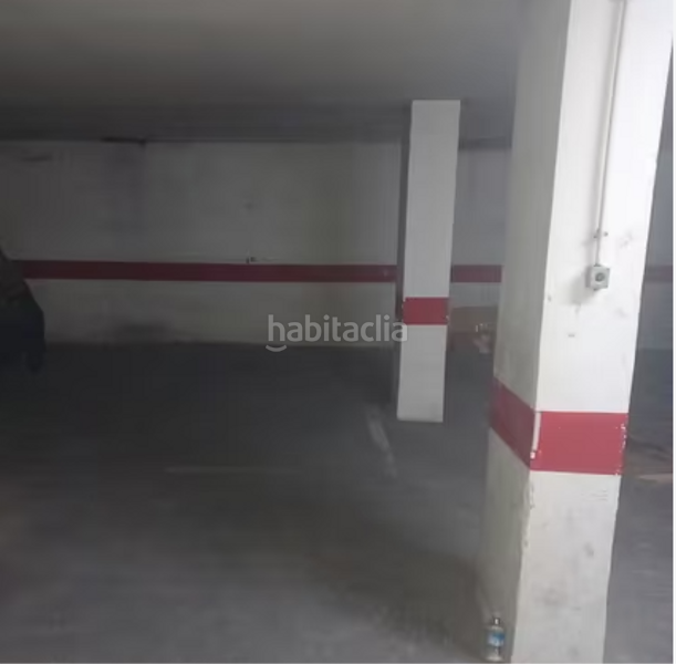 Foto 53dc4822-66ef-4667-bbe1-c7aeb6ce6601. Car parking in Torrefiel Valencia