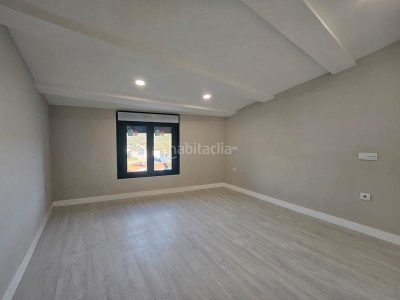 Foto c9d2b2c0-c786-45dd-9e64-897c78f7c337. Tríplex  a estrenar con terraza !!! en Perales de Tajuña