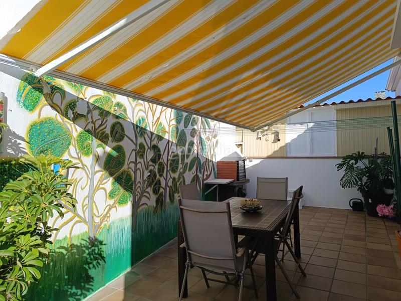 Foto 751066d0-d3af-47ab-aa6a-e7b3c17fe8a5. Chalet con riscaldamento parcheggio in Dorrón Sanxenxo