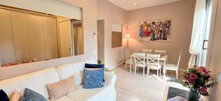 Location Appartement à Carrer de parís 109. Precioso piso, muy acogedor. temporada 11 meses.