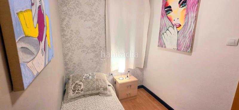 Foto 9645cc96-c4f0-486e-b4d2-bb2e73031b0a. Alquiler piso en carrer de monturiol 19 piso acogedor en playa en Calafell