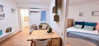 Location Appartement à Passeig de la zona franca 164. Temporada 11 meses- acogedor piso