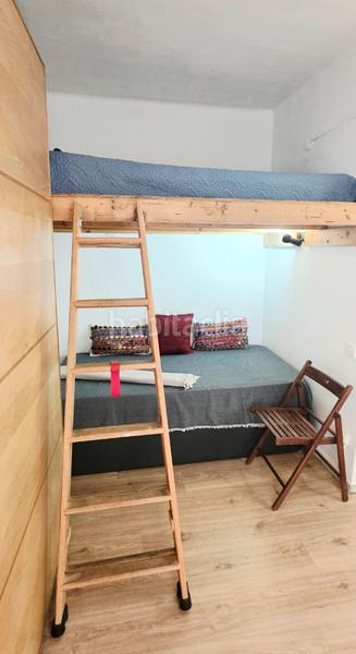 Foto f6905c7f-df70-4061-8636-cdbbece3b8ca. Alquiler estudio en carrer d'obradors 7 studio con mucha luz en Barcelona