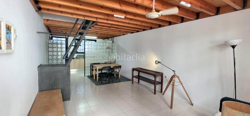 Foto 34c7ba38-8640-4ea6-879b-08045b0b469f. Duplex in carrer de les carretes 32 in Raval Barcelona