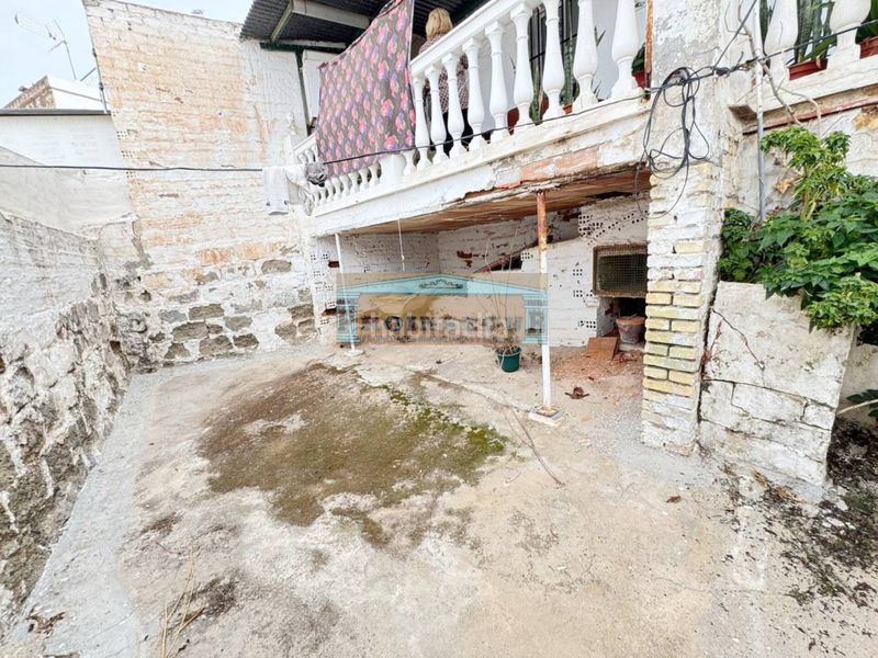 Foto 31e1a43d-c8d8-48f7-a881-f8a589483b7e. Casa adossada a calle concepción 37 a Cártama pueblo Cártama