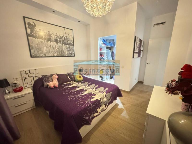 Foto fdff2e4f-a592-476d-8dcb-2dc397b386b8. Casa a Centro Alhaurín el Grande