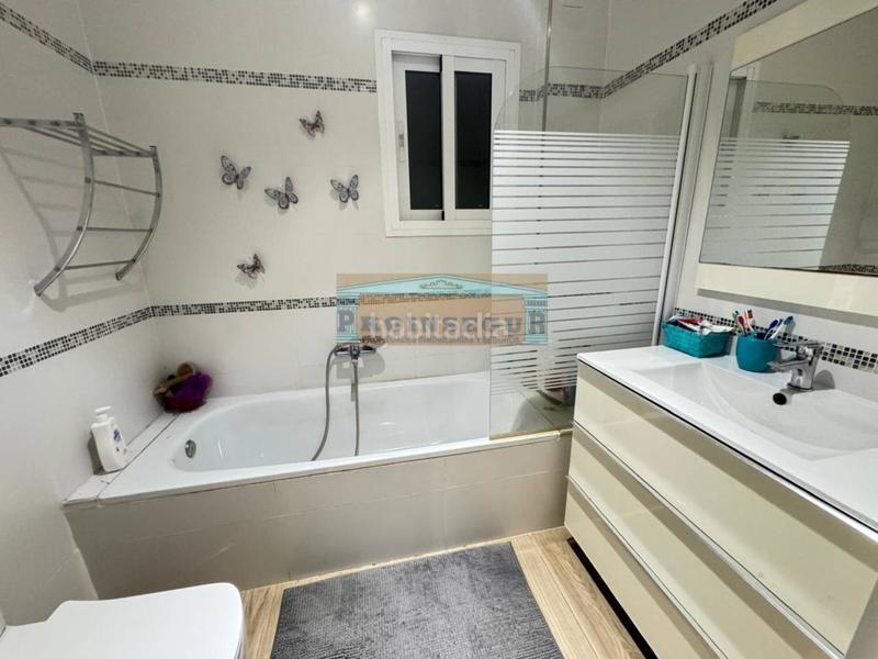 Foto ffec5a58-6d3e-459c-90b5-b053db2f2ea3. Casa a Centro Alhaurín el Grande