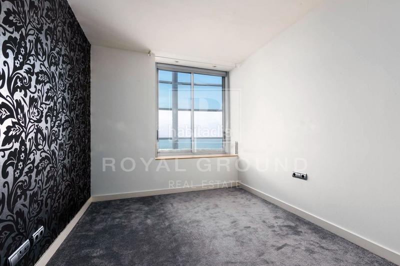 Foto 6edd0e78-1d62-48a1-b820-0d737ee0e2f2. Attico con riscaldamento parcheggio piscina in Diagonal Mar i el Front Marítim del Poblenou Barcelona