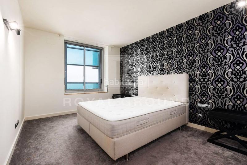 Foto 887af2d9-b26a-4956-a0b8-c807d0c52ea3. Attico con riscaldamento parcheggio piscina in Diagonal Mar i el Front Marítim del Poblenou Barcelona