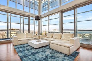 Penthouse in Paseo del Taulat