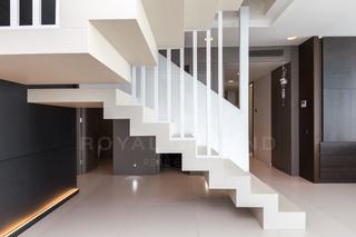 Zweistöckige Wohnung  Paseo de garcia fària