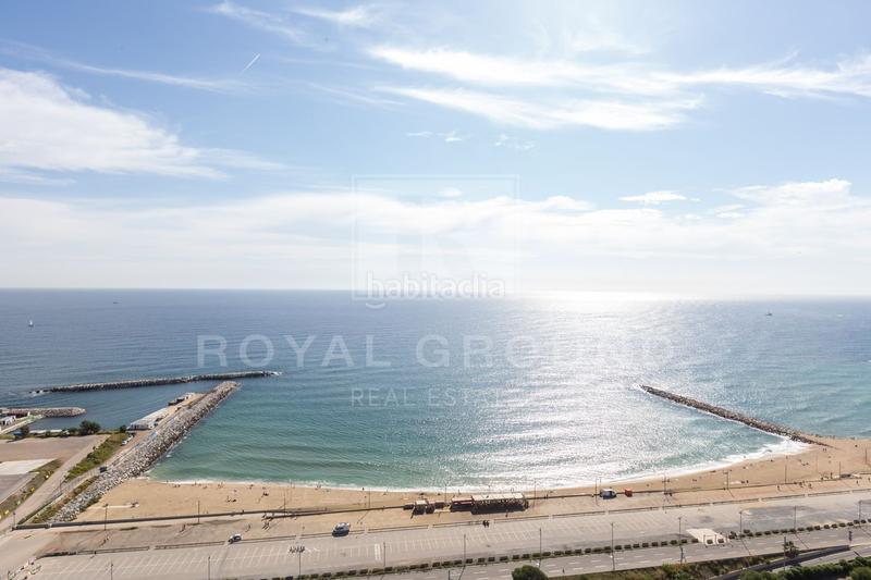 Foto 791434d1-4f0c-4cce-896a-1873687d44da. Alquiler ático en Diagonal Mar i el Front Marítim del Poblenou Barcelona