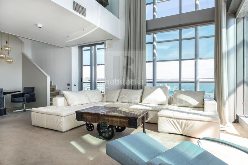 Foto 23755b84-269e-4b47-b80c-c9d013872d6b. Miete dachwohnung mit heizung parking pool in Diagonal Mar i el Front Marítim del Poblenou Barcelona