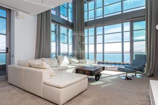 Rent Penthouse  Paseo de garcia fària