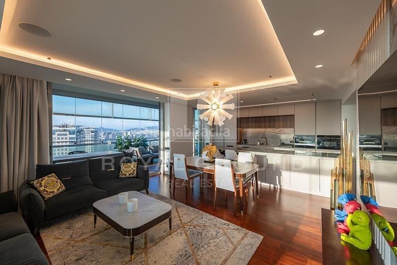 Foto 6ee6c55a-0ad5-4783-ba09-4ff545cfb5f4. Pis amb aparcament a Diagonal Mar i el Front Marítim del Poblenou Barcelona