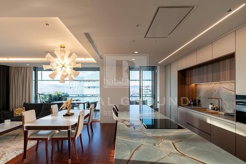 Foto 756028a8-9494-4951-bf32-ec3cf8867a8f. Pis amb aparcament a Diagonal Mar i el Front Marítim del Poblenou Barcelona