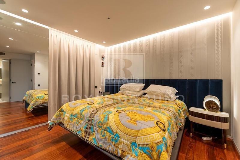 Foto 77f3e7a1-88ca-4ab0-af3c-16c57e436f44. Pis amb aparcament a Diagonal Mar i el Front Marítim del Poblenou Barcelona