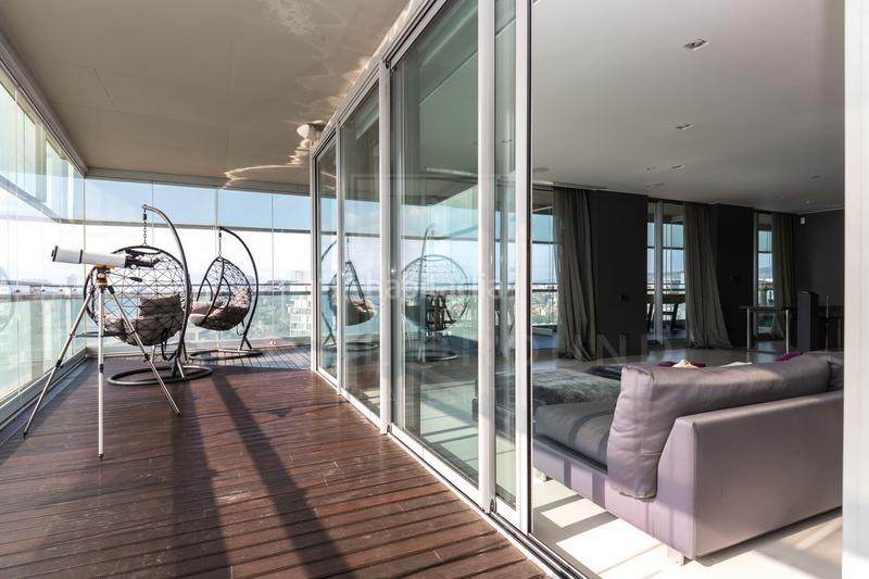 Foto 08d94049-4108-4650-9531-6a422541f444. Location duplex avec chauffage parking piscine dans Barcelona