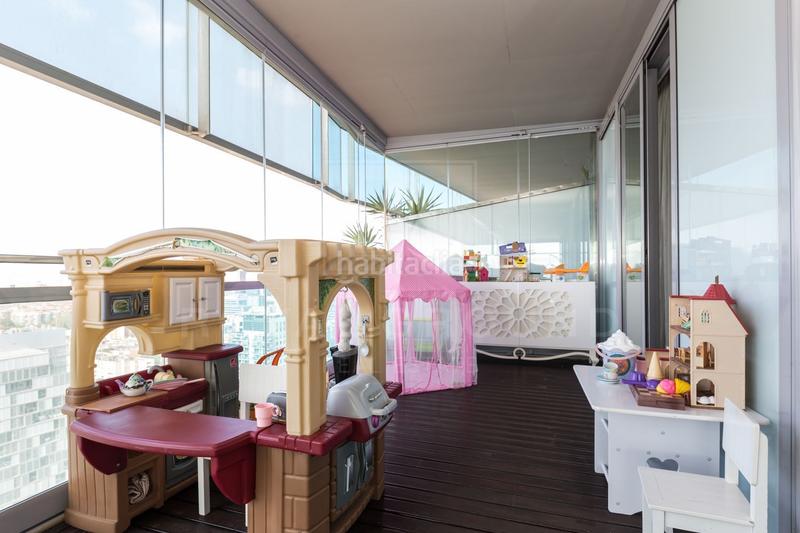 Foto 35a561c7-0442-4762-867f-45b9f3155644. Location duplex avec chauffage parking piscine dans Barcelona