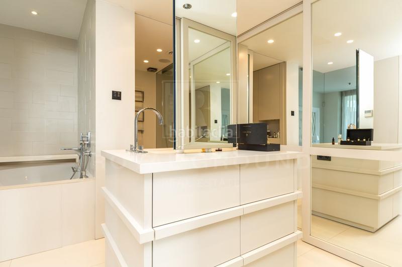 Foto 98c9aed4-ef77-481c-8bd1-af405b2baaf1. Location duplex avec chauffage parking piscine dans Barcelona