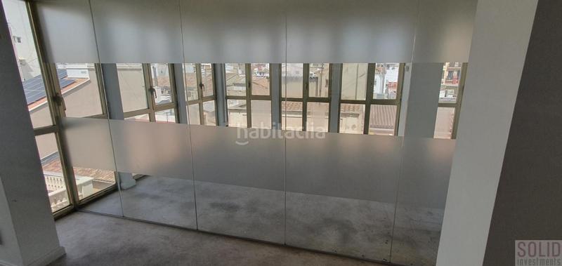Foto 004155dd-26da-41cb-b7dd-00064e78aa14. Location bureau dans Sant Francesc Valencia