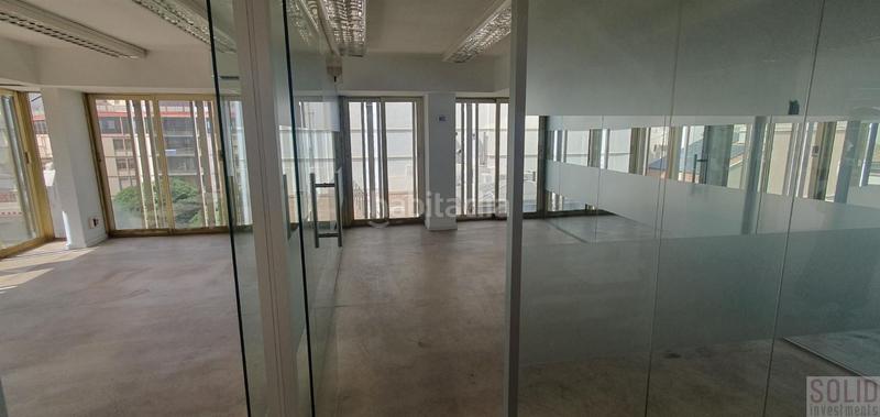 Foto ac20a8a7-f5da-42d4-b285-c6d3e82a5c7c. Location bureau dans Sant Francesc Valencia