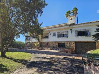 Chalet à Vilamarxant. Vilamarxantvilla