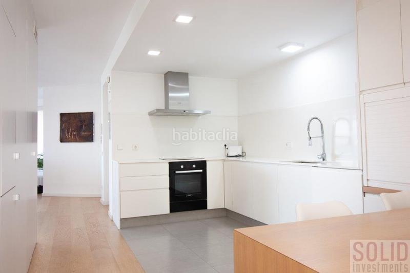 Foto c69b1be3-95b2-4c68-9477-b6af9b61a3ab. Pis a Exposició Valencia