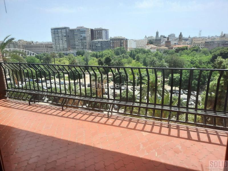 Foto f9d4bc4e-4bc1-4c0a-8c40-01eed1fc3f42. Pis a Exposició Valencia