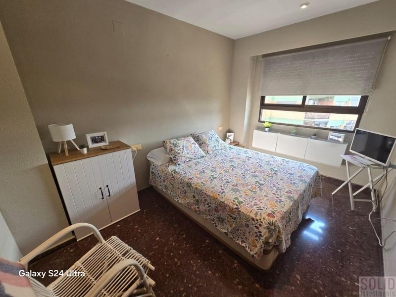 Foto 0ac45d79-48d9-4afe-84bd-10e6748f25b0. Piso  en Sant Isidre Valencia