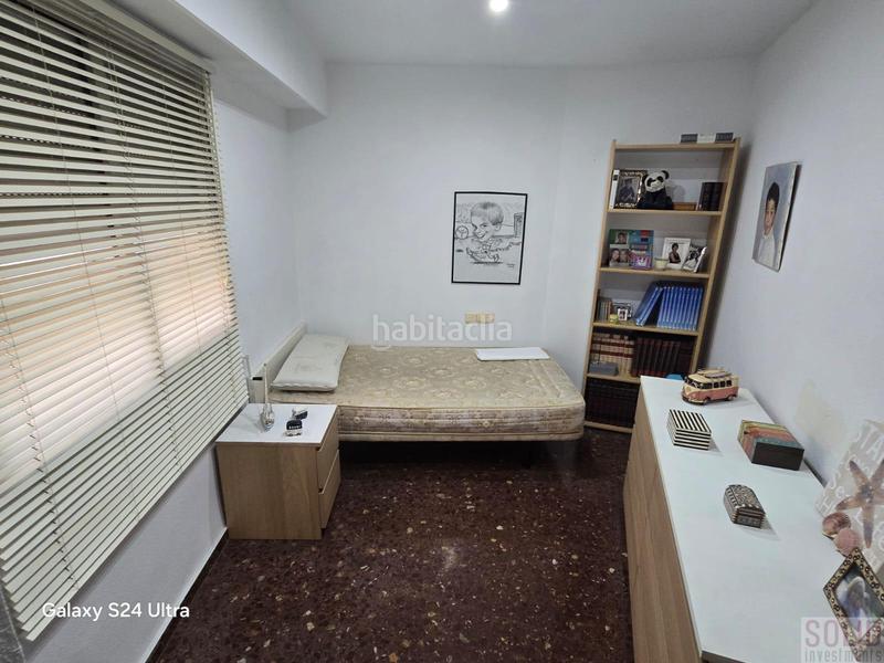Foto f891d6dd-5c27-411e-9b49-ab52216a6394. Piso  en Sant Isidre Valencia