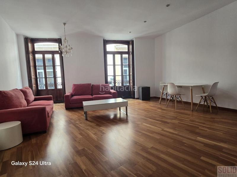 Foto 302a5932-dc0a-4123-8fe0-9beaf7e45604. Location appartement avec chauffage dans El Carme Valencia
