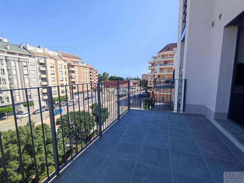 Foto b7a9a822-3d5c-4e33-bc7c-1aceb7b36efa. Lloguer apartament amb calefacció piscina a El Puerto Dénia