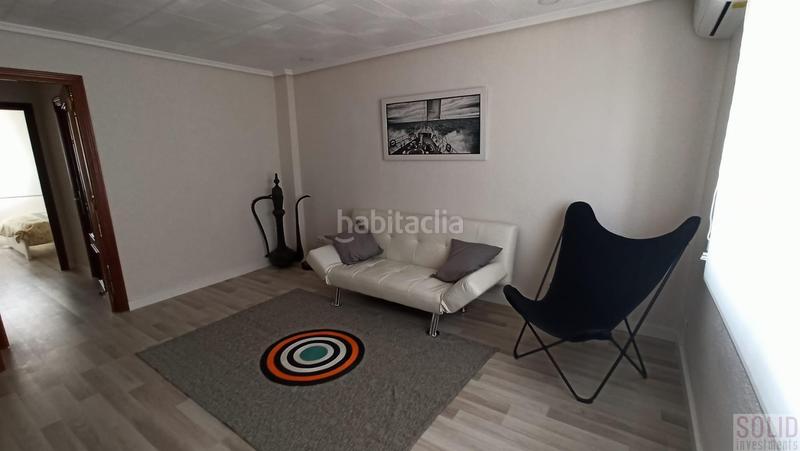 Foto 41731239-6862-49bf-ad34-07203b664d31. Affitto appartamento in El Cabanyal-El Canyamelar Valencia