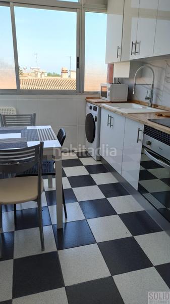 Foto 1def76c4-4695-4d01-9b23-ed38356fc5f0. Alquiler piso  en El Cabanyal-El Canyamelar Valencia