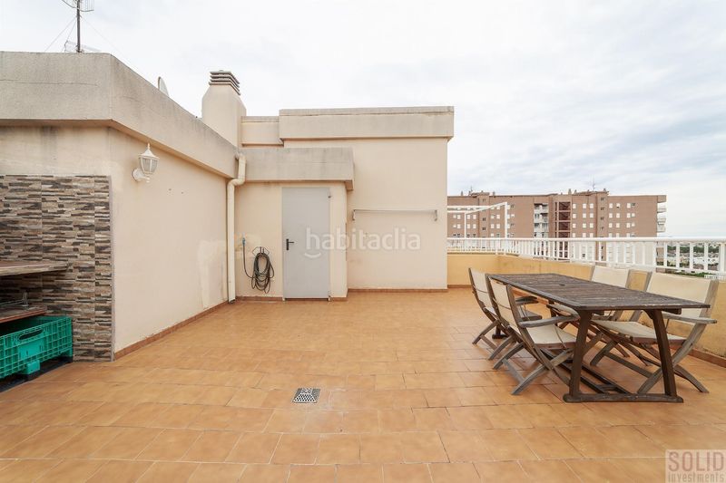 Foto b222e75c-37aa-41dd-963a-1669ab5ca6b7. Dúplex amb piscina a Canet d´en Berenguer
