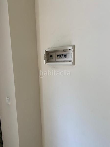 Foto 2ef7e430-2b95-4436-930b-e99edceb5c4b. Location local commercial dans Rocafonda Mataró