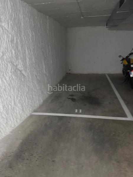 Foto 53286cbb-555f-438d-8907-3df286294fd6. Alquiler parking coche plaza garatge coche pequeño en Mataró